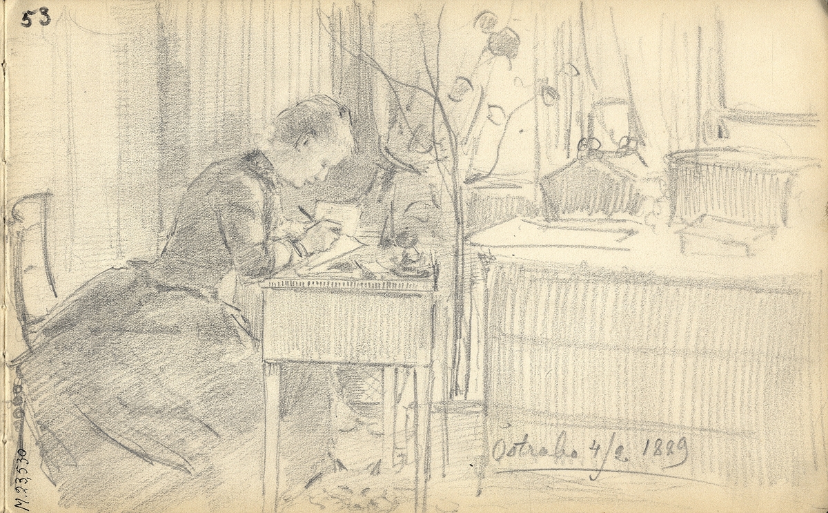 Skiss, blyerts. En kvinna sitter och skriver vid ett skrivbord.
Inskrivet i huvudbok 1975.
