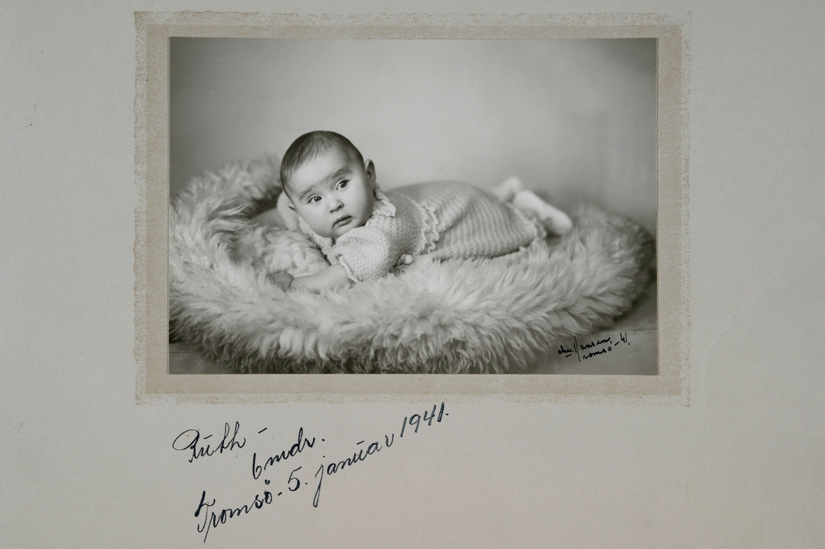 Ruth Sakolsky, 6 måneder gammel