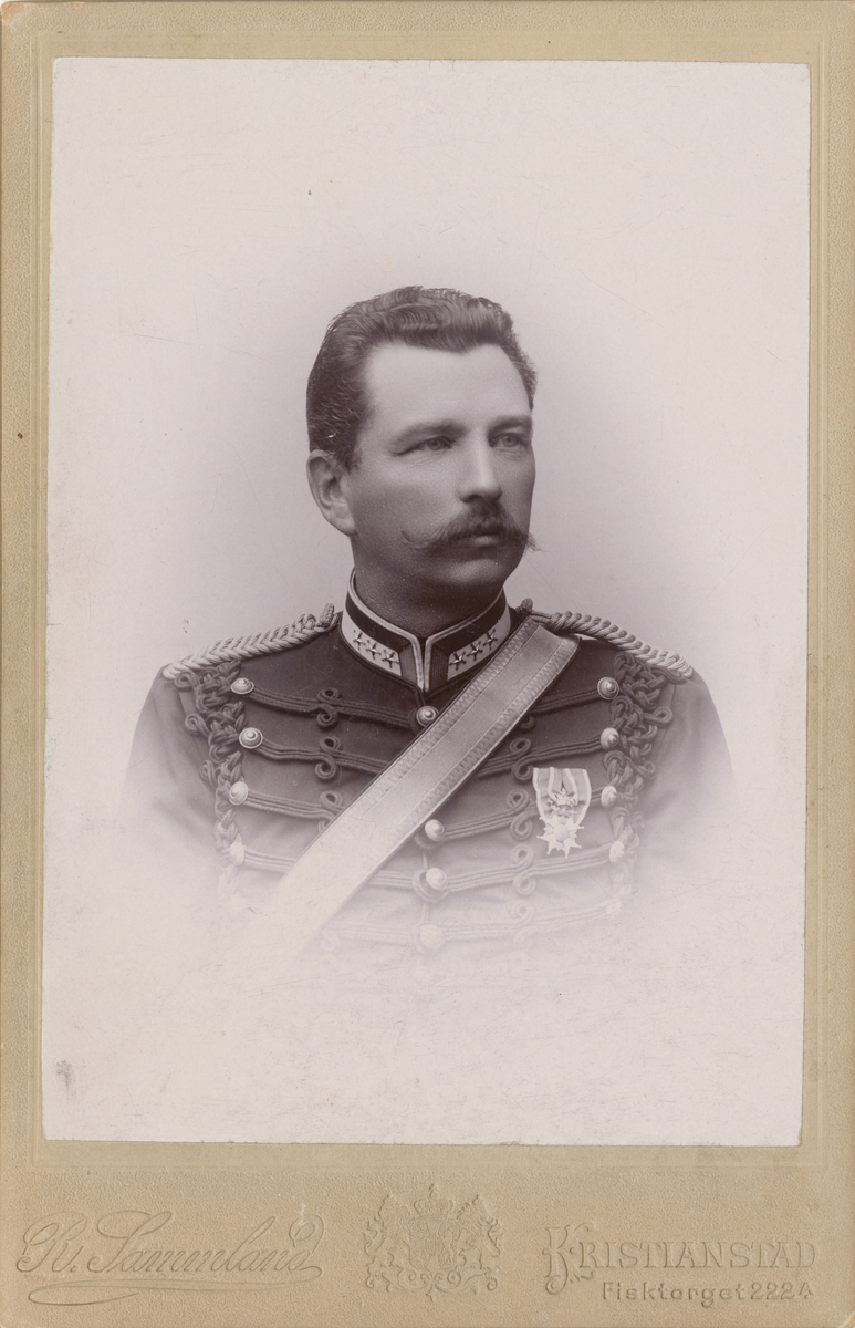 Porträtt av Fredrik Leth, överste och chef för Wendes artilleriregemente.
