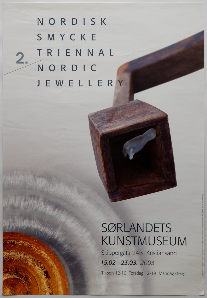 Plakat produsert for utstilling ved Sørlandets Kunstmuseum.

