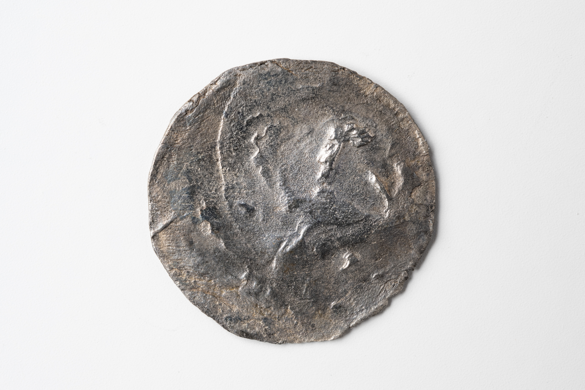 Ett medeltida silvermynt, oidentifierat.
