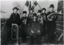 Musikkorps
Næsningsmusikken, den 3. eldste musikken i Busker