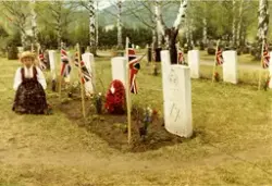 Krigsminne
De britiske gravene 17.mai 1981 etter sermonien.