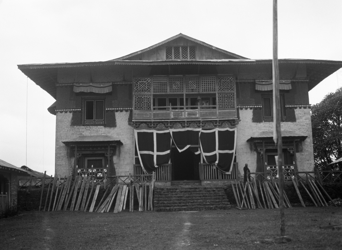 Pemayagtse Klosteret i Sikkim. Fotografi tatt i forbindelse med Elisabeth Meyers reise til India 1932-33.