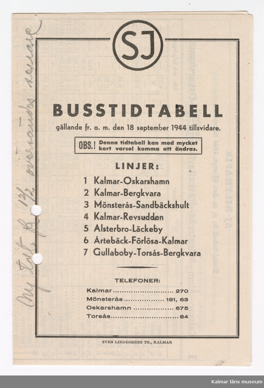 KLM 46738:1. Tidtabell, busstidtabell. Tryckt tidtabell av papper, utvikbar, med svart text. Visar olika tabeller med destinationer, hållplatser, dagar och tider. Titel: SJ Busstidtabell.