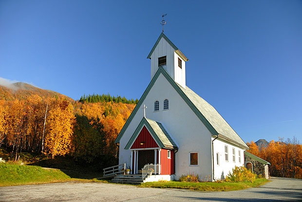 Berg kirke, Skaland