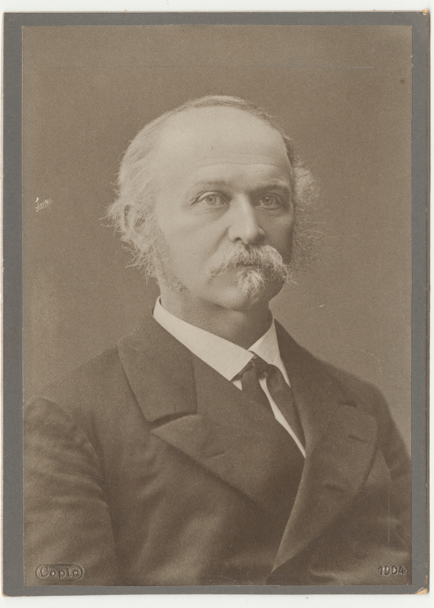 Porträtt av August Stjernstedt.