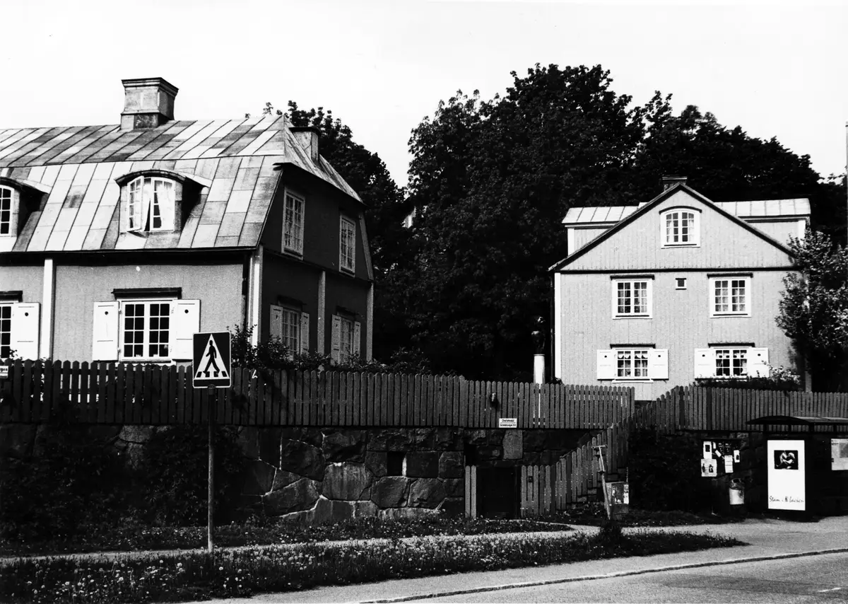Charlottendals gård, Gröndalsvägen 9-11. 
Fotograf: Hans Harlén.