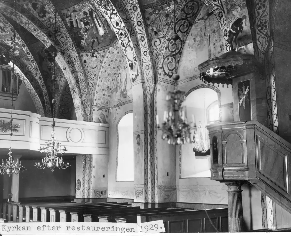 Efter restaureringen 1929

Täby kyrkas historia, se relaterade objekt