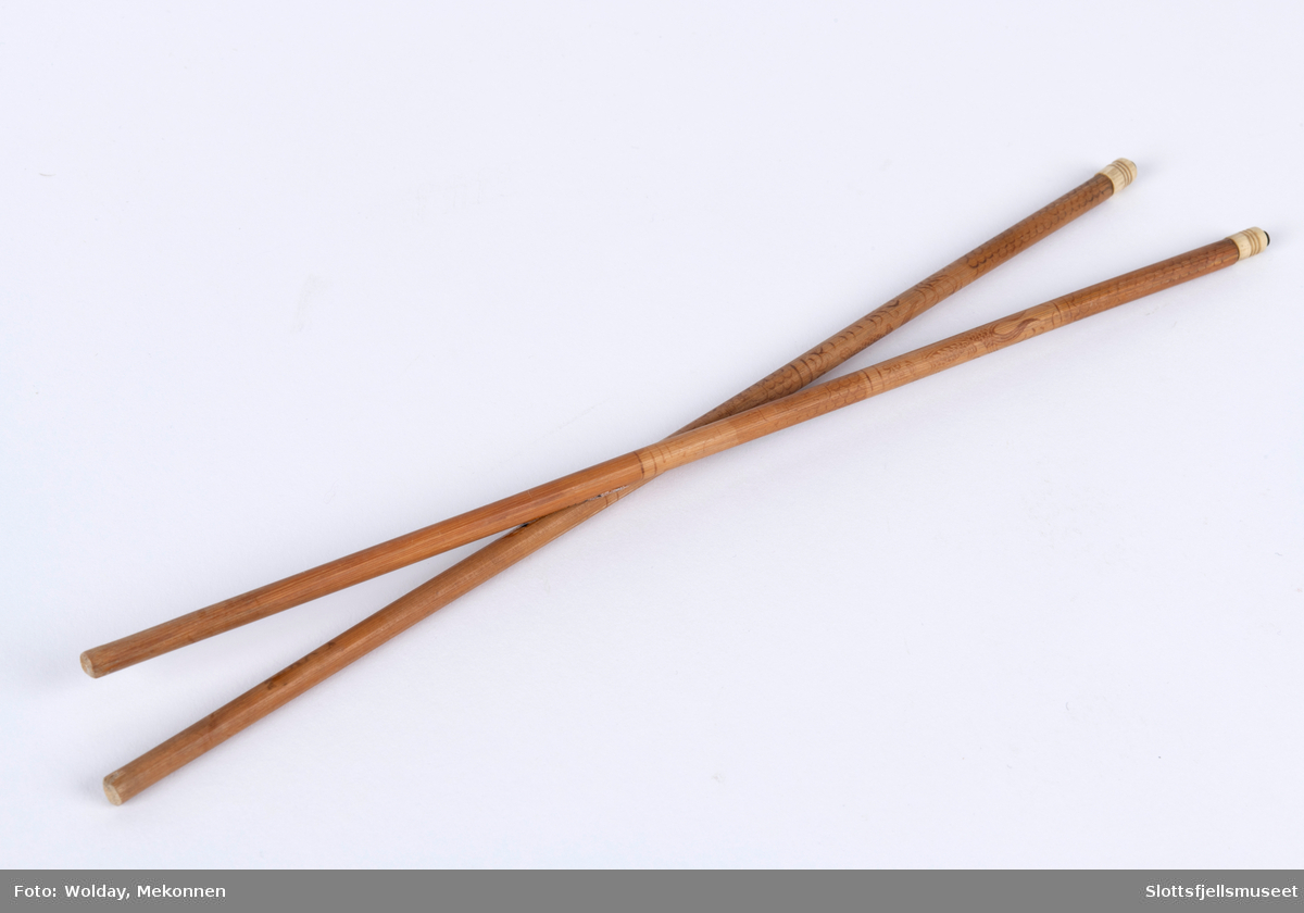 Spisepinner av bambus.