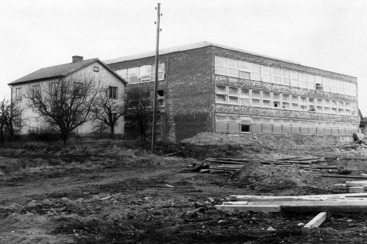 Kristiansborgsskolan uppförs i Västerås 1961