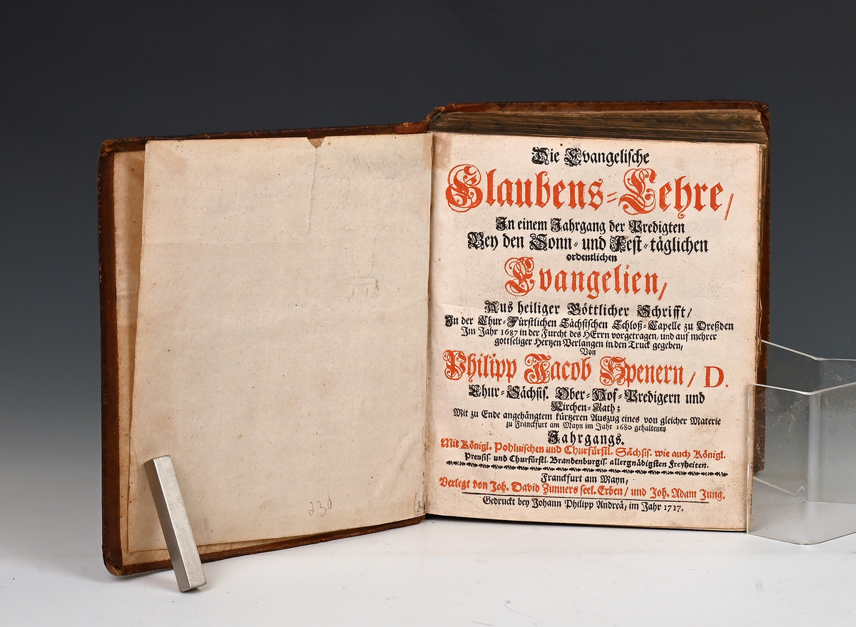 Spener, R. J. Die evangelishe Glaubens Lehre. Franchfurt am Main 1717. 7 bl. + 1446s.+ "Kurtszerer Auszug" (1680) 342 s. + Reg. F, 4 to.