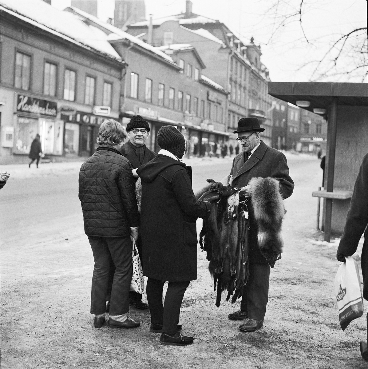 Distingsmarknad, Västra Ågatan, Uppsala 1966