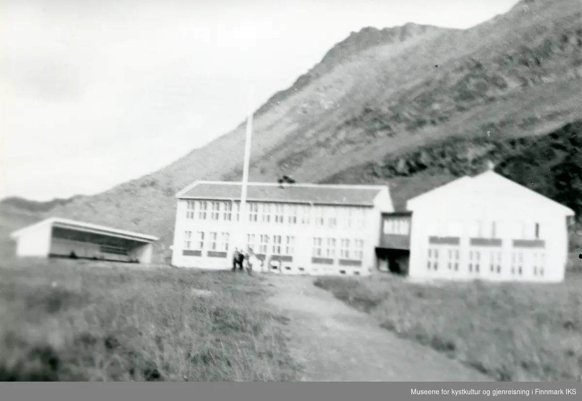 Solvang internatet på Sarnes. 1963-1970.