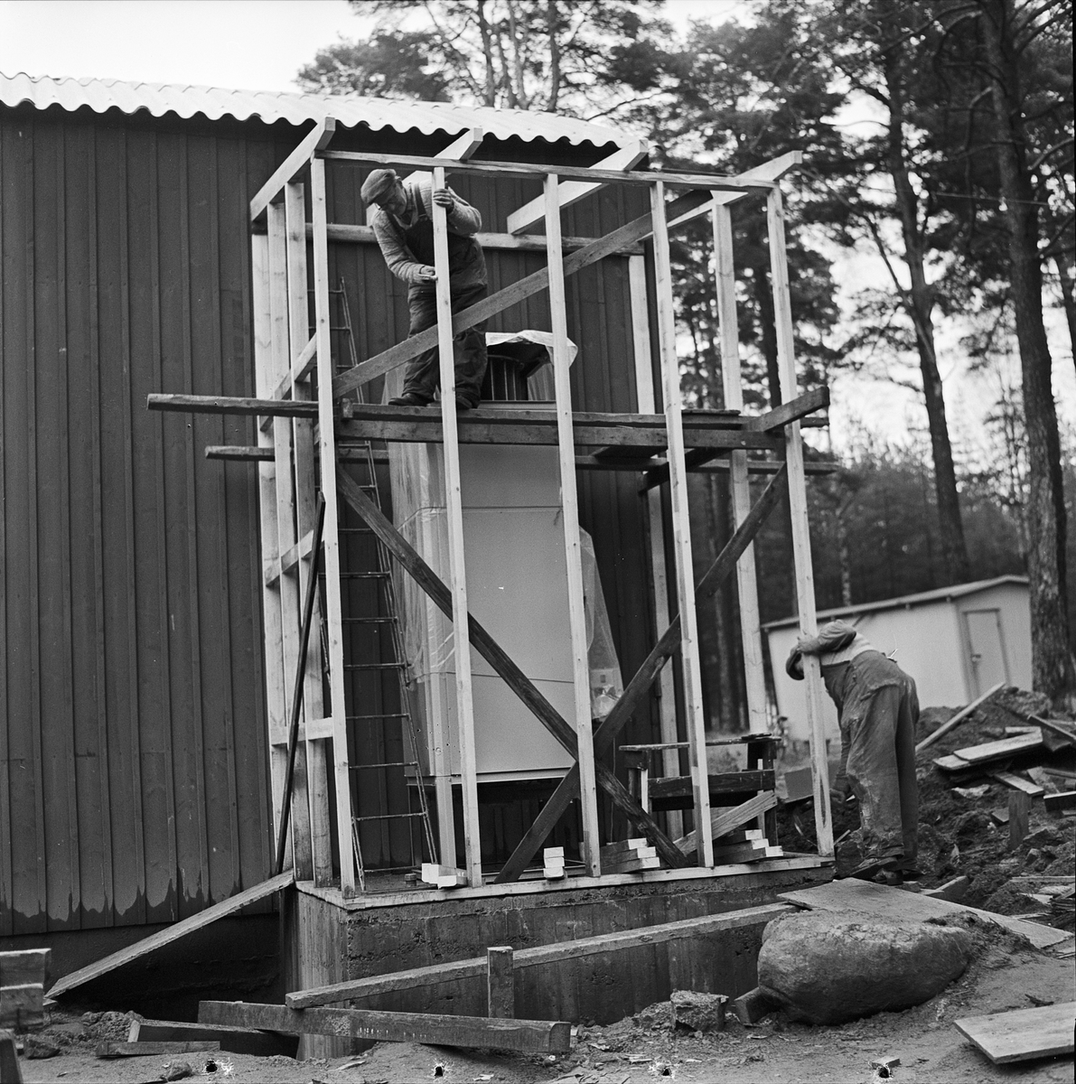 Ridhuset får värme, Uppsala 1961