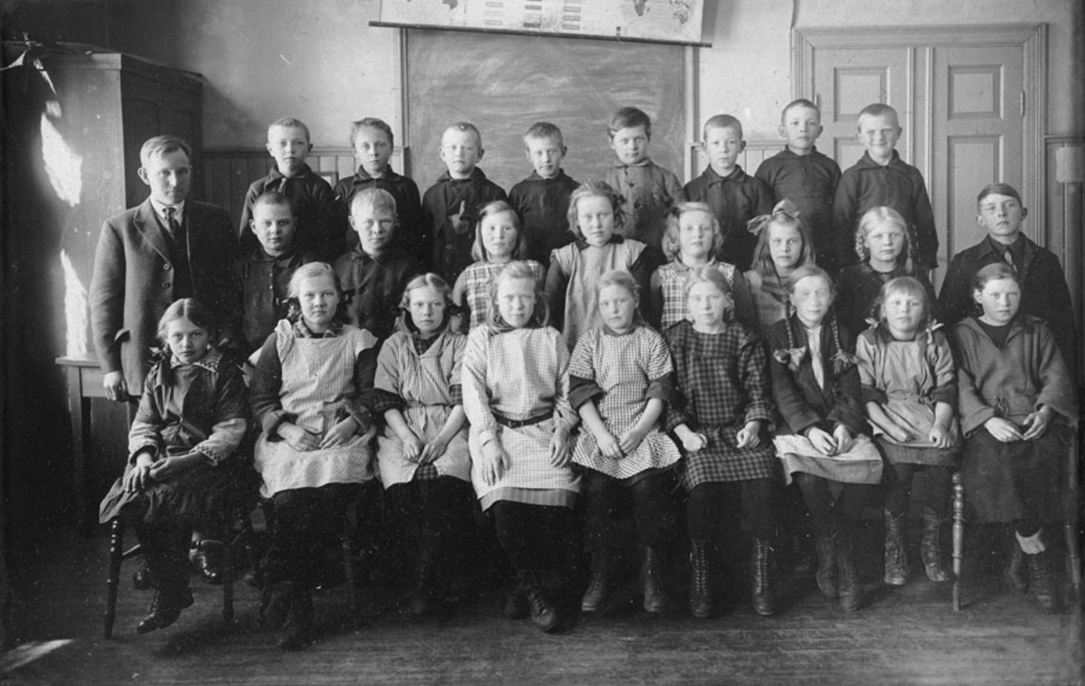 Kontra skole 1925-26. Kontra skole 1925-26