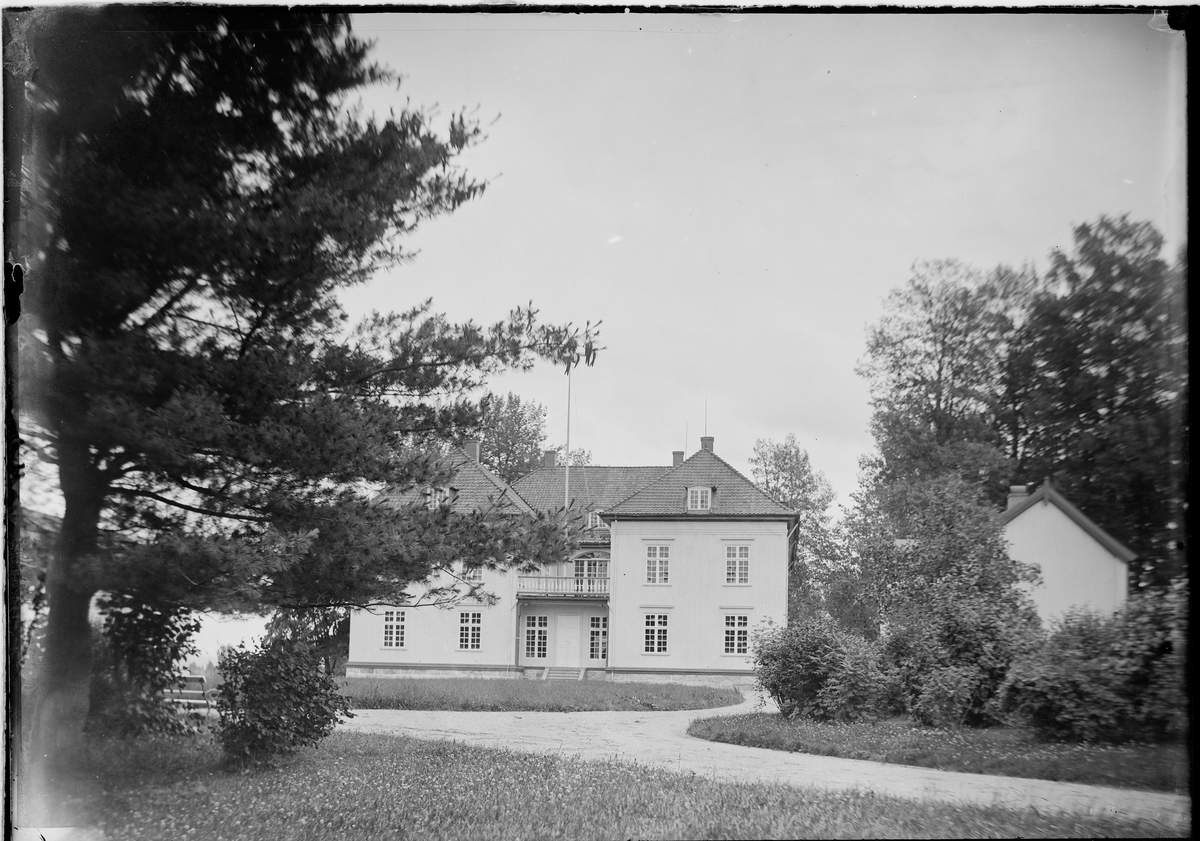 Eidsvollbygningen (Eidsvoll 1814)
