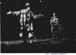 "Mr. Bojangles", Teaterforestilling av Cliff A. Moustache på