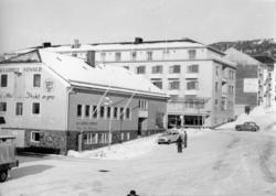 Sett fra storkaia mot Alexandra Hotell.