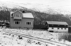 (Bilder brukt i "Gards- og ættesoge for Nesset").