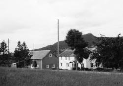 Nr 65 Myrsetveien. Arthur Walstrøm. .(Bilder brukt i "Gards-