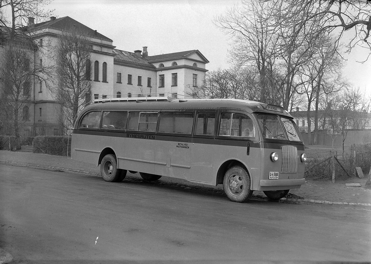 Buss for A/S Bynesruten fra A/S Autocar. Bygget av Bjarne Berg karosserifabrikk på Byneset