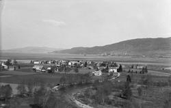 Fra Gjølme i Orkdal. Småøran med Skjenaldelva i forgrunnen