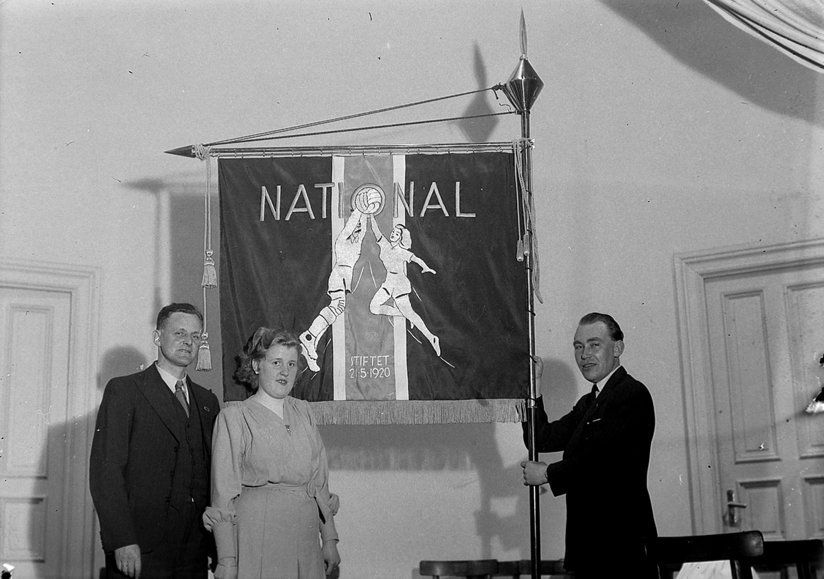 Nationals banner avsløres