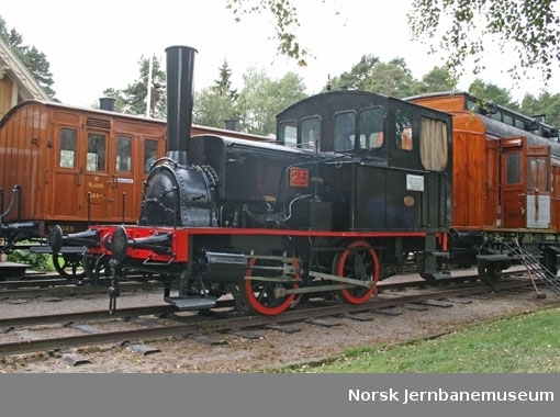 Damplokomotiv NSB type 7a nr. 25 - skiftelokomotiv