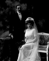 Gruppeportrett, bryllupsbilde. Fritz Albrecht Wilhelm Grevel