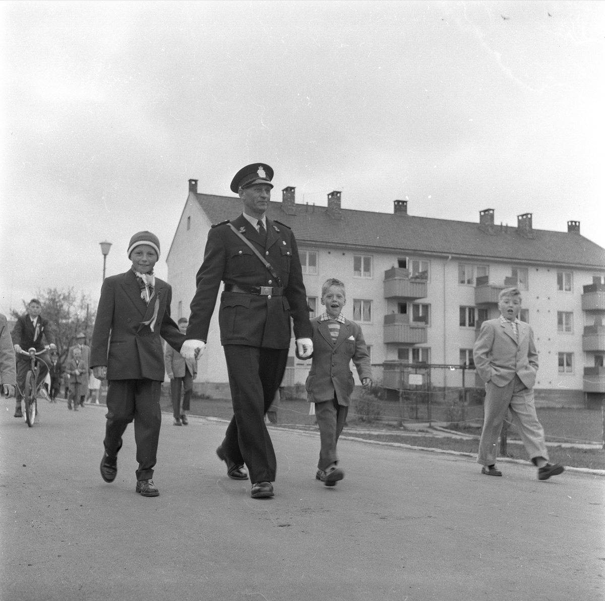 Teisen, Oslo, 17.05.1959. 17. mai tog.