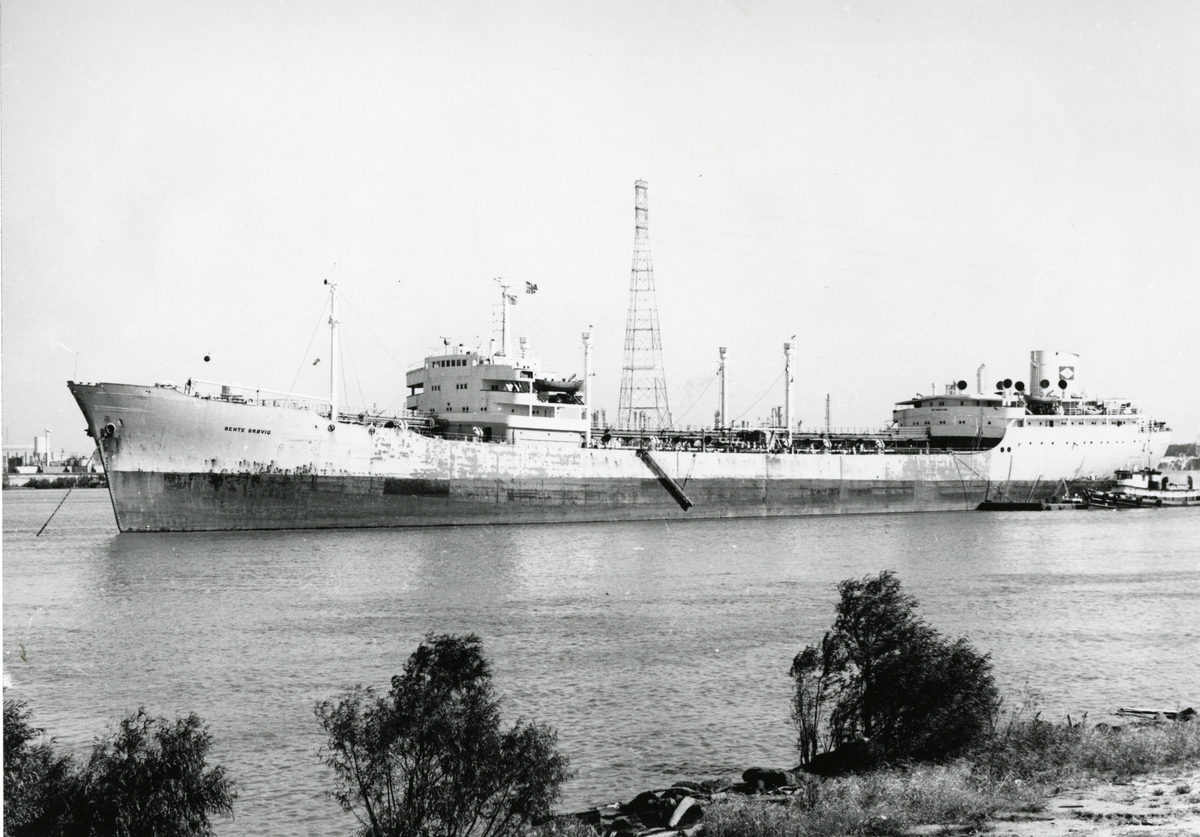 M/T Bente Brøvig (ex. Olivia) (b.1959, Lübecker Flender-Werke A.G., Lübeck)