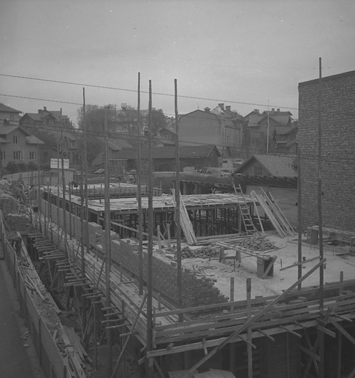 Text till bilden: "Folkets Hus bygget. F. Kuriren. 1947.10.22".
