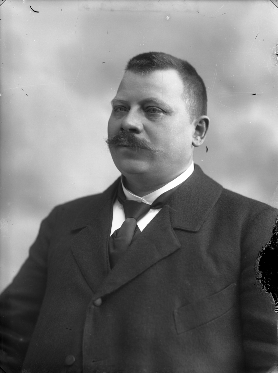 Skomakarmästare Anders Gustaf Jonsson (1844-1932), Västerås, 1894 (ev. i samband med 50-årsdag)