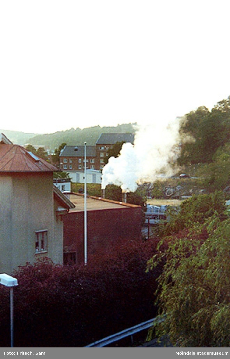 Stadsvy över Mölndals Kvarnby, 1996.