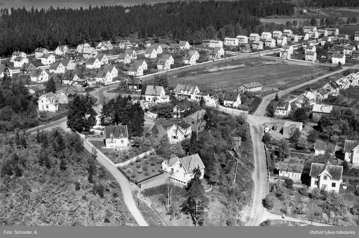 Skråfoto fra boligfelt på Orkerød i  Moss  20 mai 1959.