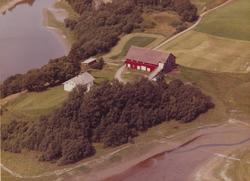 gårdsbruk, skråfoto,