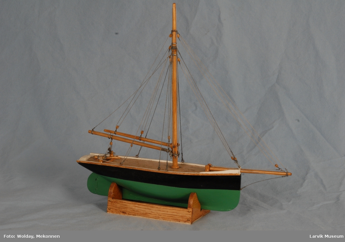 Modell losbåt "Wiggo"