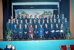 Mette og Jens P. Heyerdahl og veteraner i Orkla