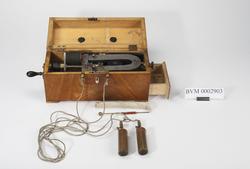 APPARAT TIL ELEKTRISK BEHANDLING