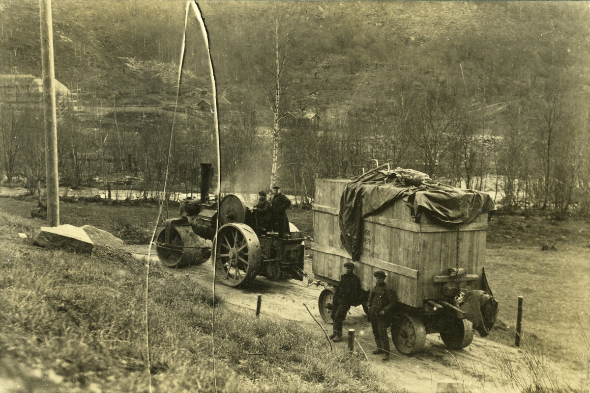 Transport av utstyr til Litledalen kraftverk.