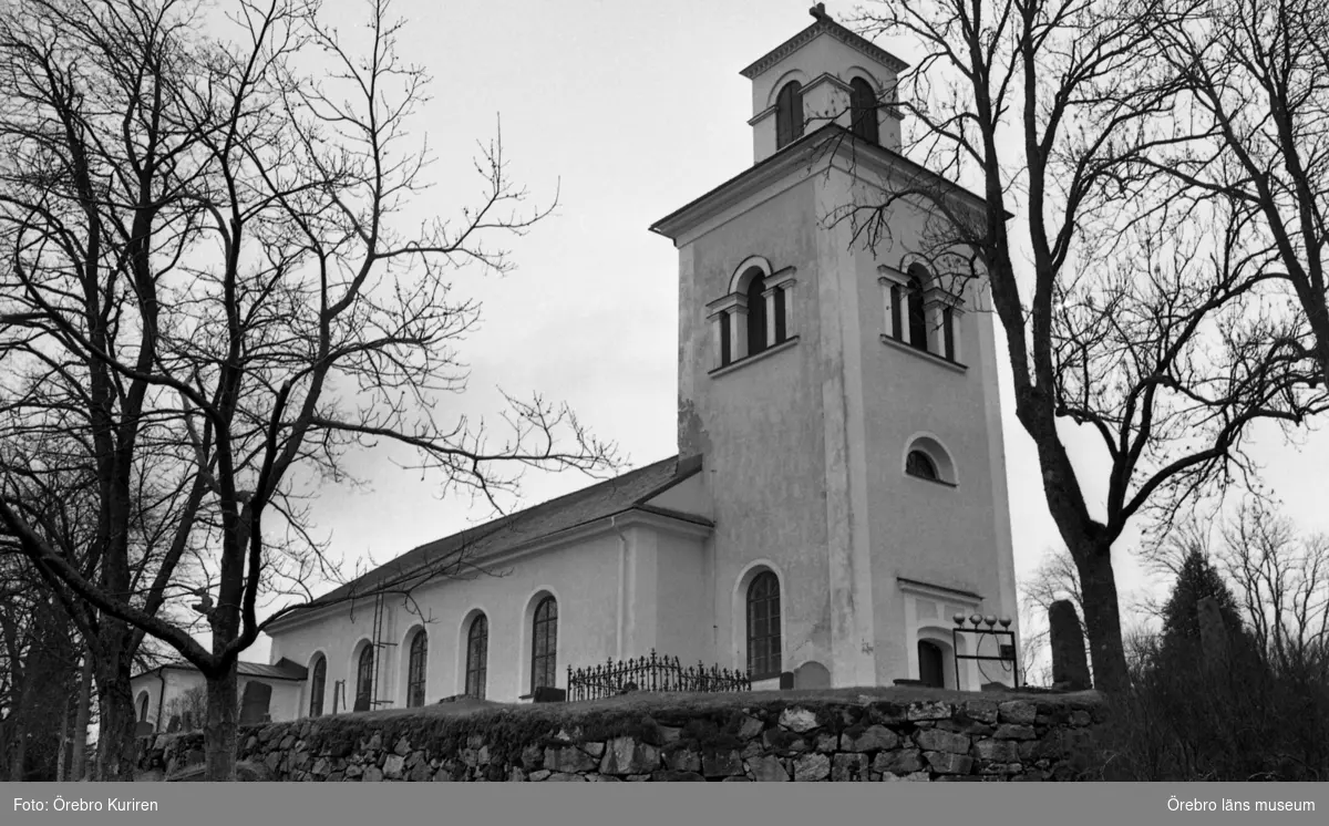 Vintrosa kyrka, 1972-04-01