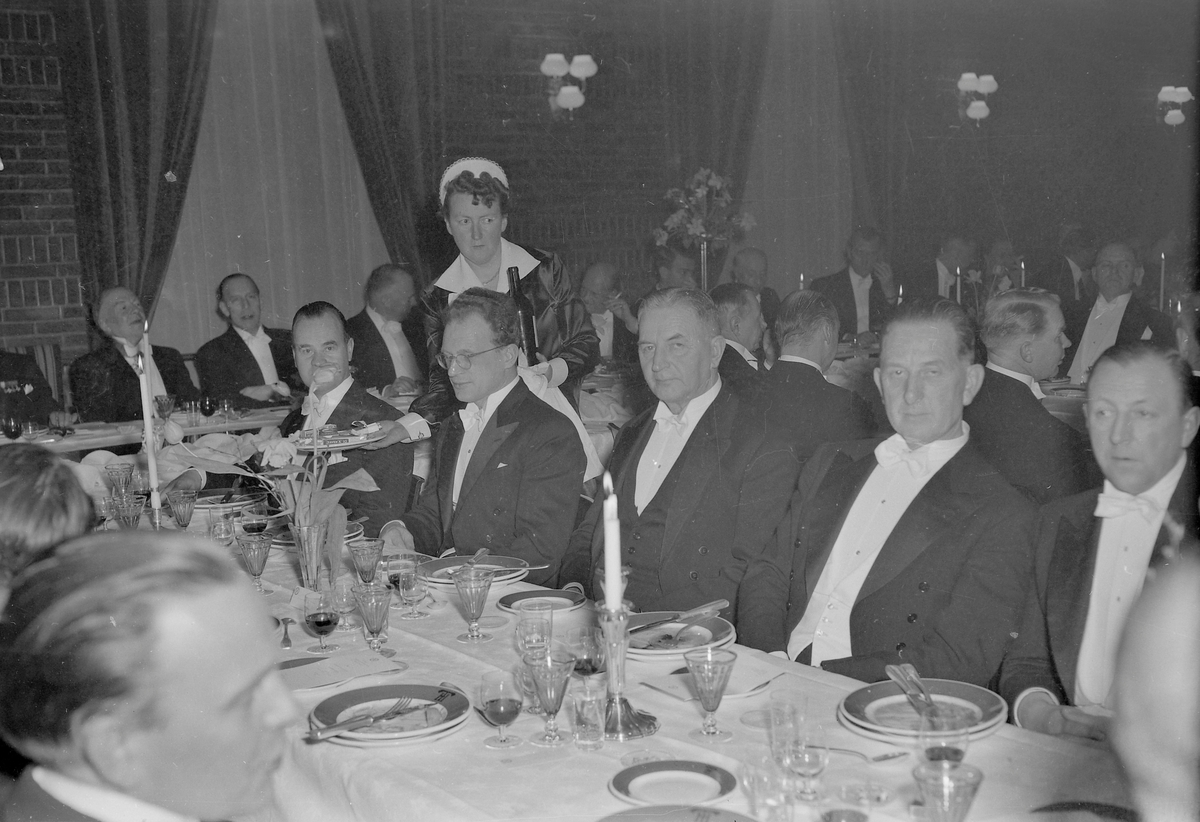 Middagsselskap i Kunstindustrimuseet og Handelsstandens Hus