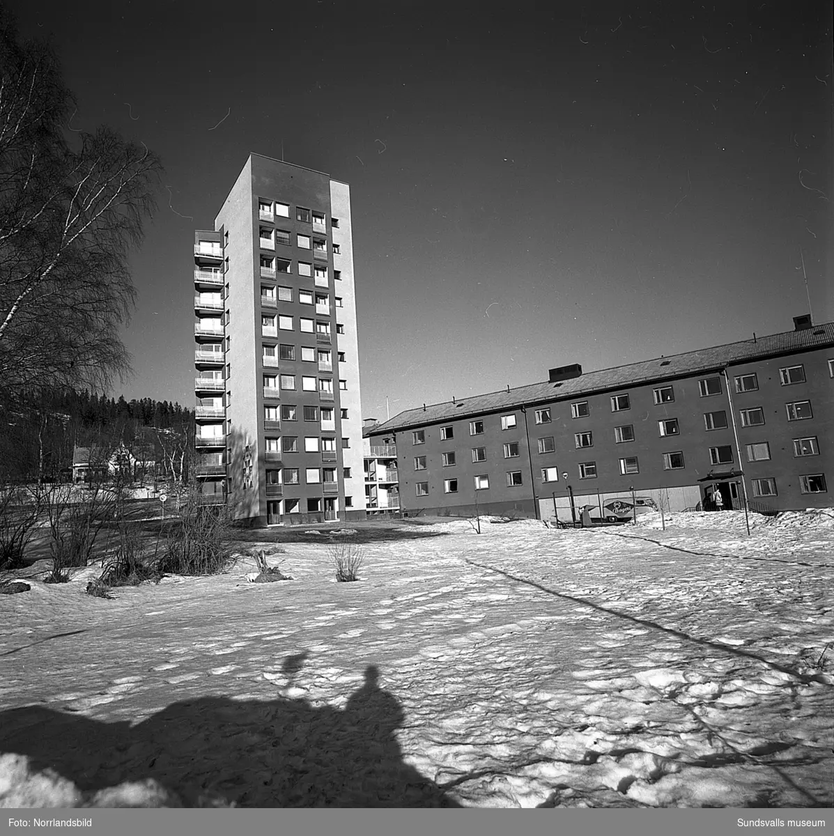 Höghus på Norrmalm kallat "Sköterskeskrapan".