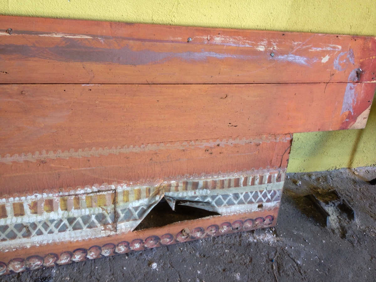 Trepanel med dekormalt lerret