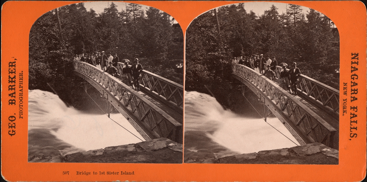 Stereobild av sällskap på bron till Sister Island, Niagara Falls.