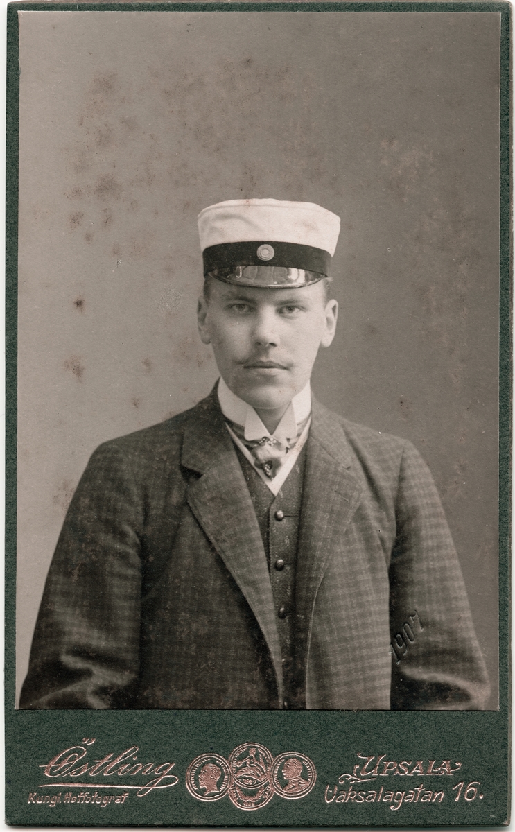 Kabinettsfotografi - man, Uppsala 1907