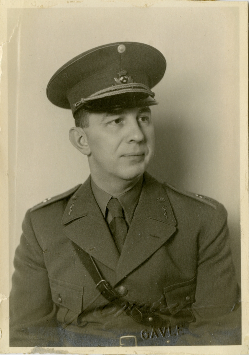 Porträtt av Anders Einar Hilmer Fagerström, bataljonsläkare vid Hälsinge regemente I 14.