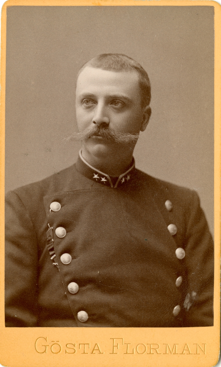 Porträtt av Wilhelm Albert von Hofsten, löjtnant vid Svea livgarde I 1.
