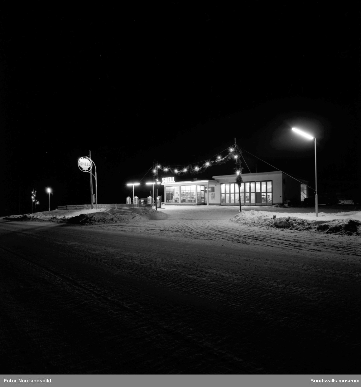 Shell bensinstation i Timrådalen.
